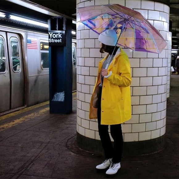 Holographic Umbrella - Picture 3 of 5